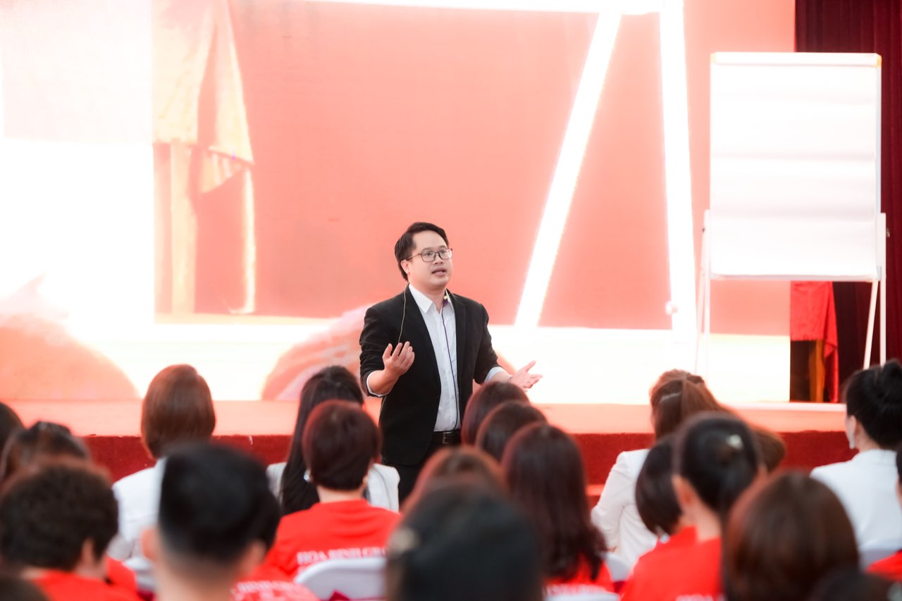 Hình ảnh buổi đào tạo ARISTO 1